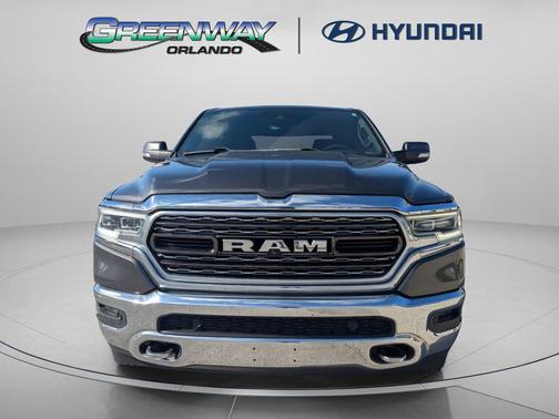 Granite Crystal Metallic Clearcoat 2019 RAM 1500 Limited