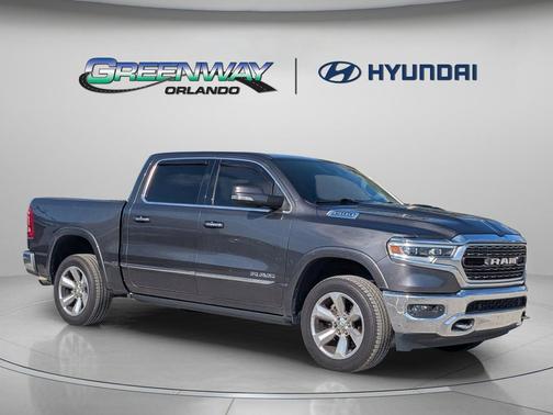 Granite Crystal Metallic Clearcoat 2019 RAM 1500 Limited