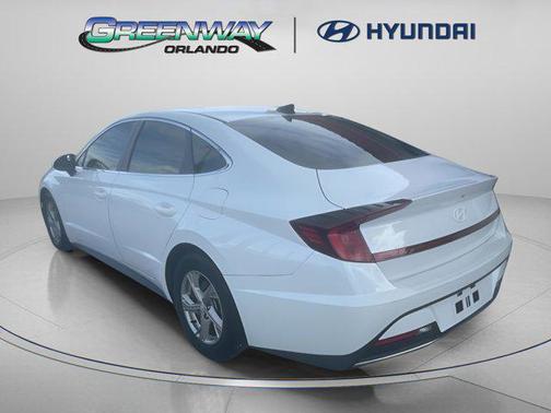 2021 Hyundai SONATA SE
