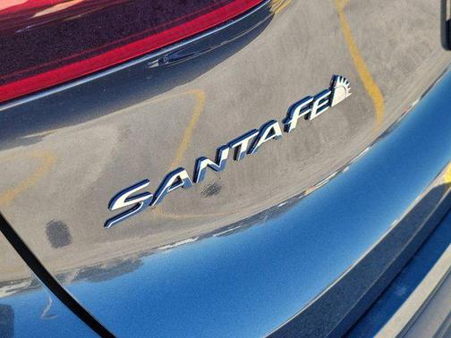 2023 Hyundai SANTA FE SEL 2.4