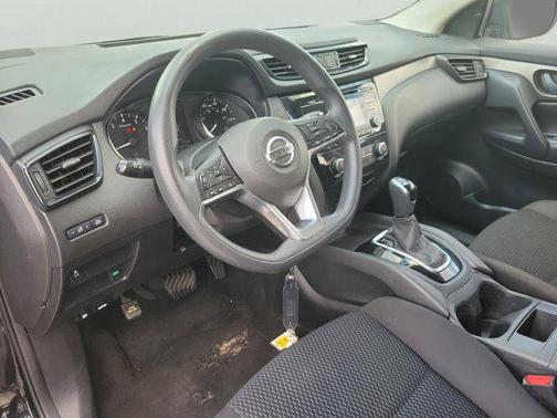 2018 Nissan Rogue Sport S