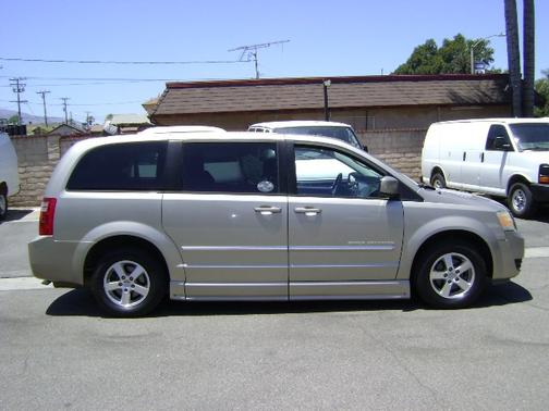 2008 Dodge Grand Caravan SXT