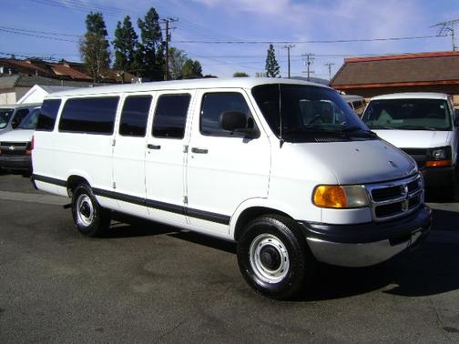 2002 Dodge Ram Wagon 3500 Maxi Wagon