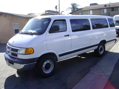2002 Dodge Ram Wagon 3500 Maxi Wagon