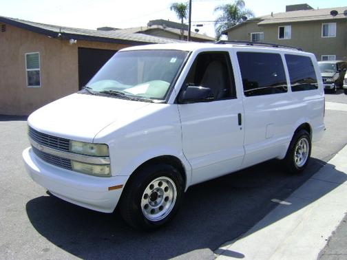 2005 Chevrolet Astro LS