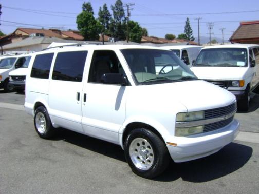 2005 Chevrolet Astro LS