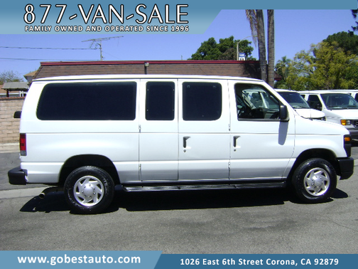 WHITE 2011 Ford E350 Super Duty XL