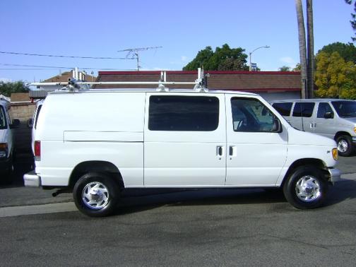 2002 Ford E350 Super Duty Commercial