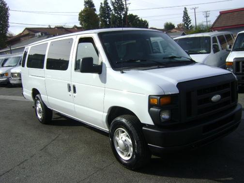 2014 Ford E350 Super Duty XL
