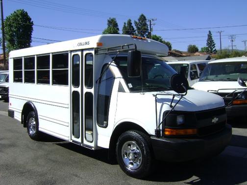 WHITE 2008 Chevrolet Express 3500 Base