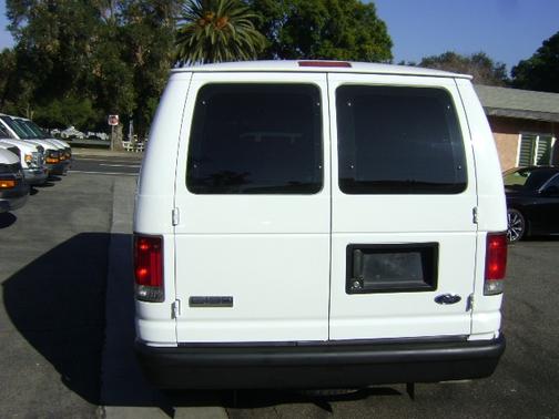 2008 Ford E150 XL Wagon