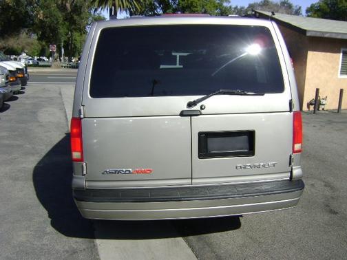 2004 Chevrolet Astro Base