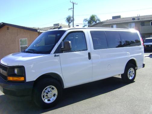 2017 Chevrolet Express 2500 Work Van