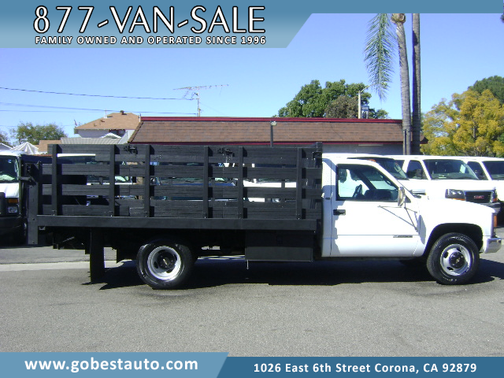WHITE 1998 Chevrolet 3500 Cheyenne