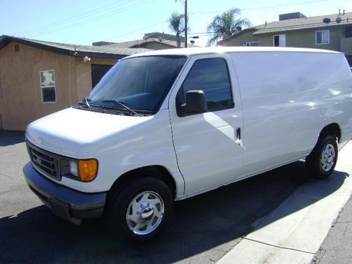 2005 Ford E150 Cargo
