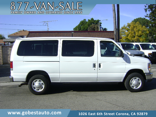 2009 Ford E350 Super Duty XLT Wagon