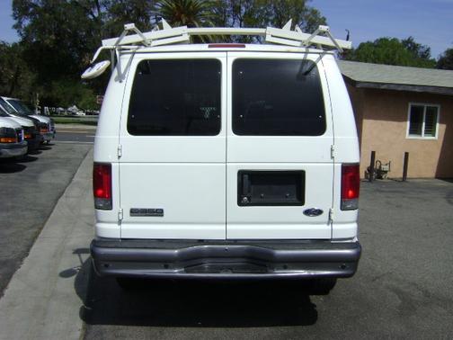 2006 Ford E350 Super Duty Cargo