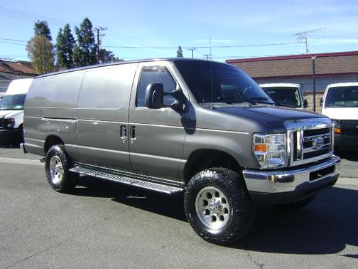 2008 Ford E350 Super Duty Cargo