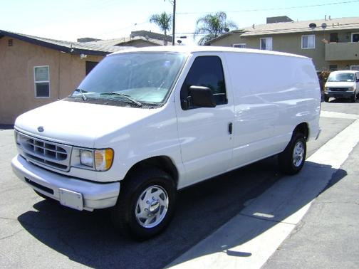 2001 Ford E250 Cargo