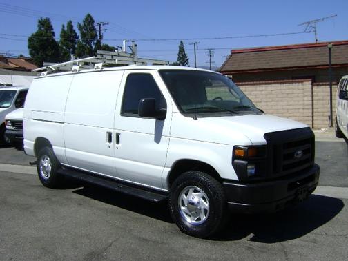 2013 Ford E350 Super Duty Cargo