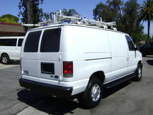 2013 Ford E350 Super Duty Cargo