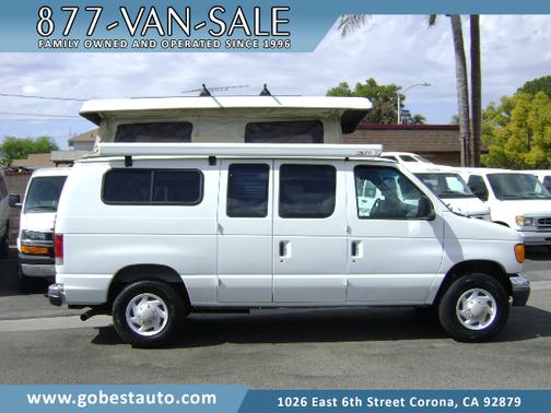 2003 Ford E350 Super Duty XL Wagon