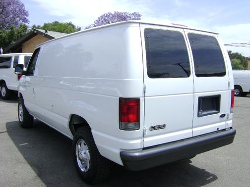 2011 Ford E150 Cargo