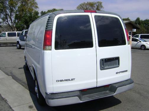 2002 Chevrolet Express 3500 Cargo