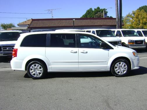 2017 Dodge Grand Caravan SE
