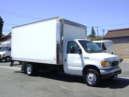 WHITE 2006 Ford E350 Super Duty Cargo