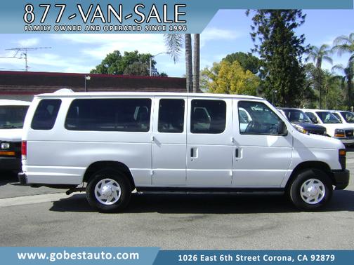 2011 Ford E350 Super Duty XL