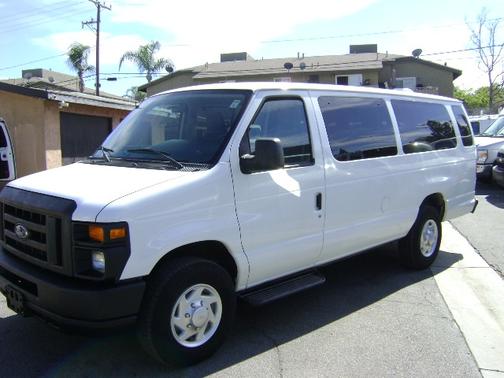 2011 Ford E350 Super Duty XL