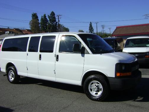 2013 Chevrolet Express 3500 LS