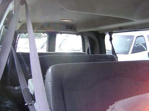 2002 Chevrolet Express 3500 LS Extended Wagon