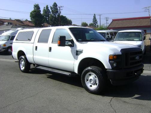 2008 Ford F-250 XL Crew Cab Super Duty