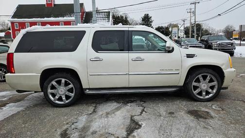 2011 Cadillac Escalade ESV Base