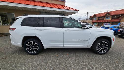 2023 Jeep Grand Cherokee L Overland