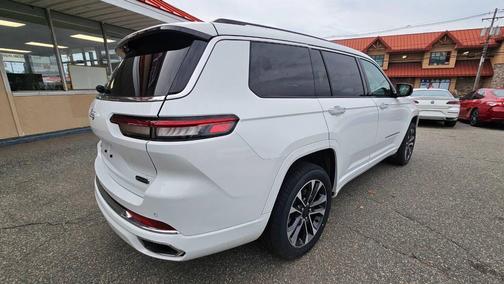 2023 Jeep Grand Cherokee L Overland
