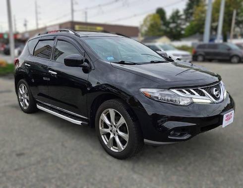 Black 2014 Nissan Murano LE