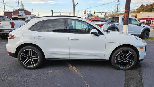 White 2020 Porsche Macan Macan S