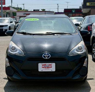 Black 2016 Toyota Prius c One