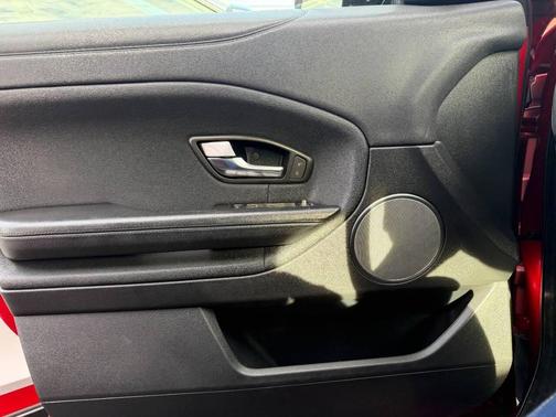 2019 Land Rover Range Rover Evoque SE