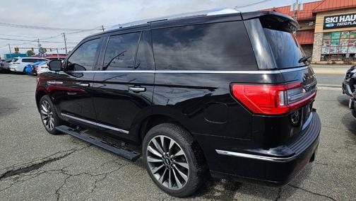 Black 2019 Lincoln Navigator Select