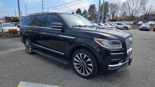 Black 2019 Lincoln Navigator Select