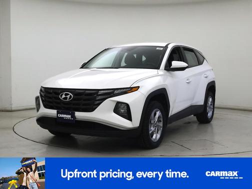 2023 Hyundai TUCSON SE