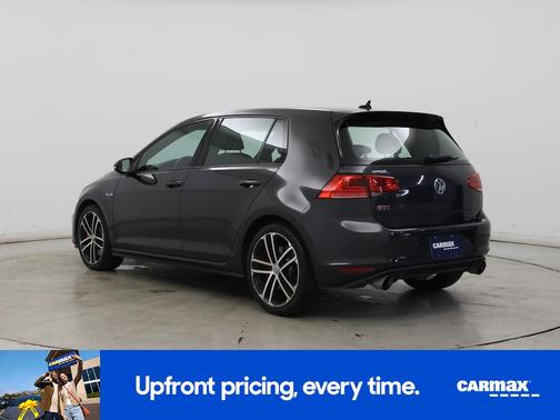 2017 Volkswagen Golf GTI Sport