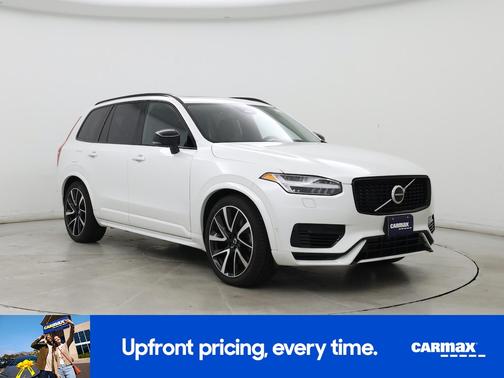 2023 Volvo XC90 Recharge Plug-In Hybrid T8 Ultimate Dark Theme