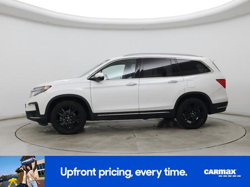 White 2022 Honda Pilot Elite