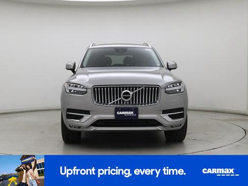 2024 Volvo XC90 B5 Plus Bright Theme