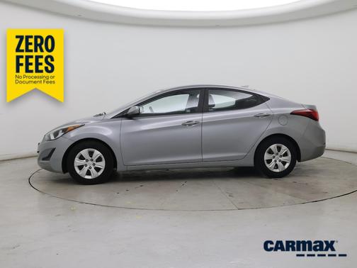 Silver 2016 Hyundai ELANTRA SE
